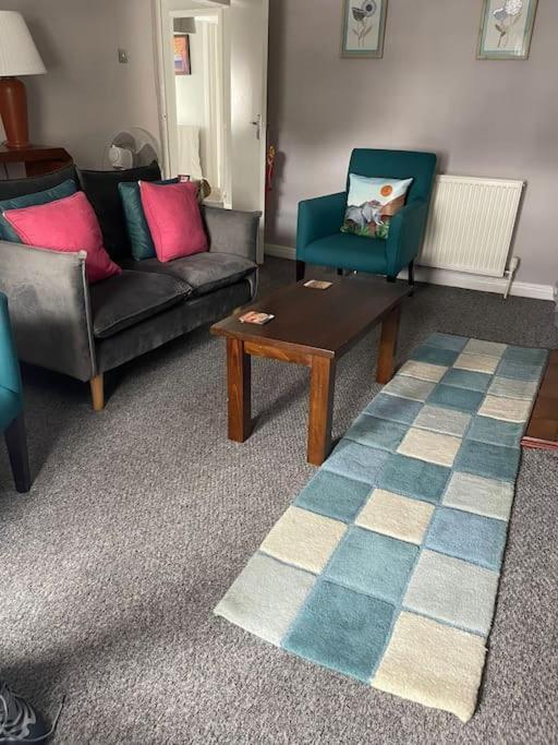 Rooms@ Remedy 2 Bedroom Southport Esterno foto